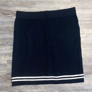 NWT SINCERELY JULES Sweater Knit Mini Skirt S
